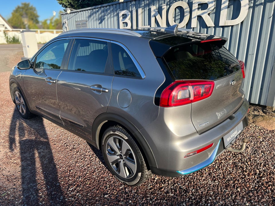 Kia Niro 1,6 PHEV Advance DCT 5d