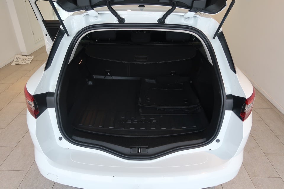 Renault Megane IV 1,5 dCi 110 Zen Sport Tourer EDC 5d