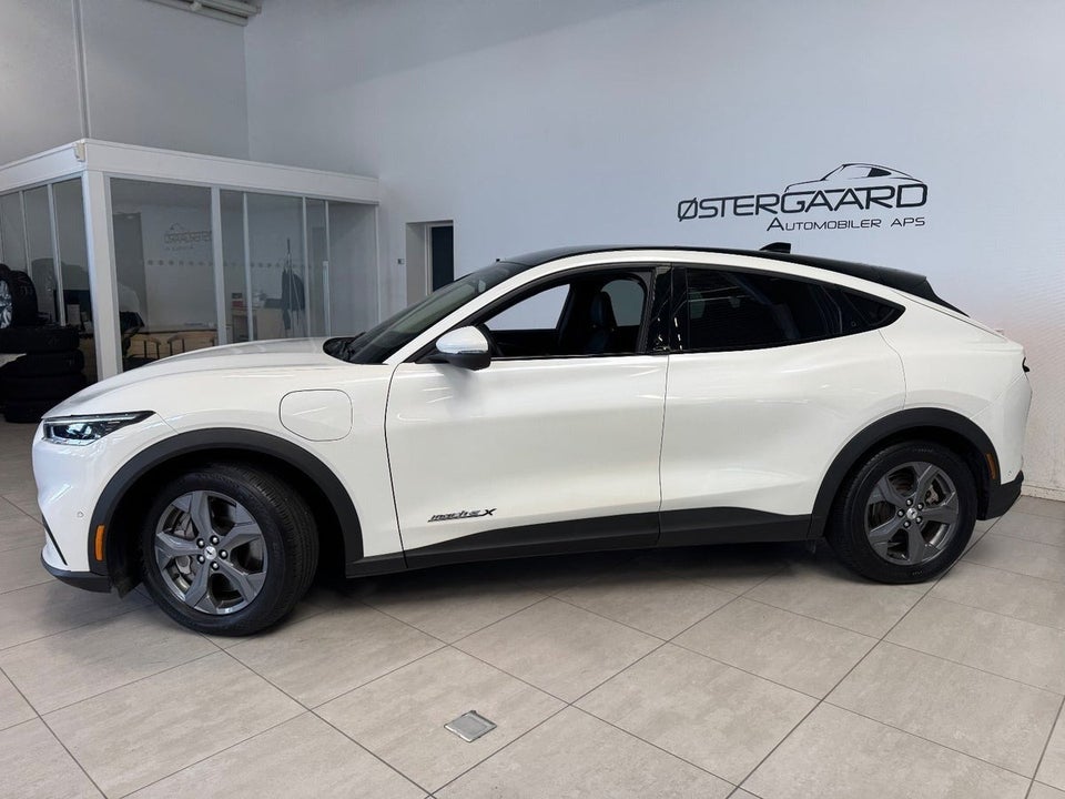 Ford Mustang Mach-E 98 Premium Extended Range 5d