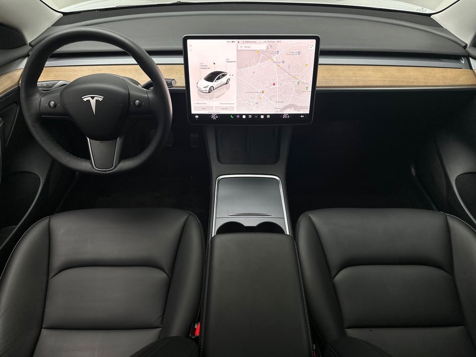 Tesla Model 3 Long Range AWD 4d