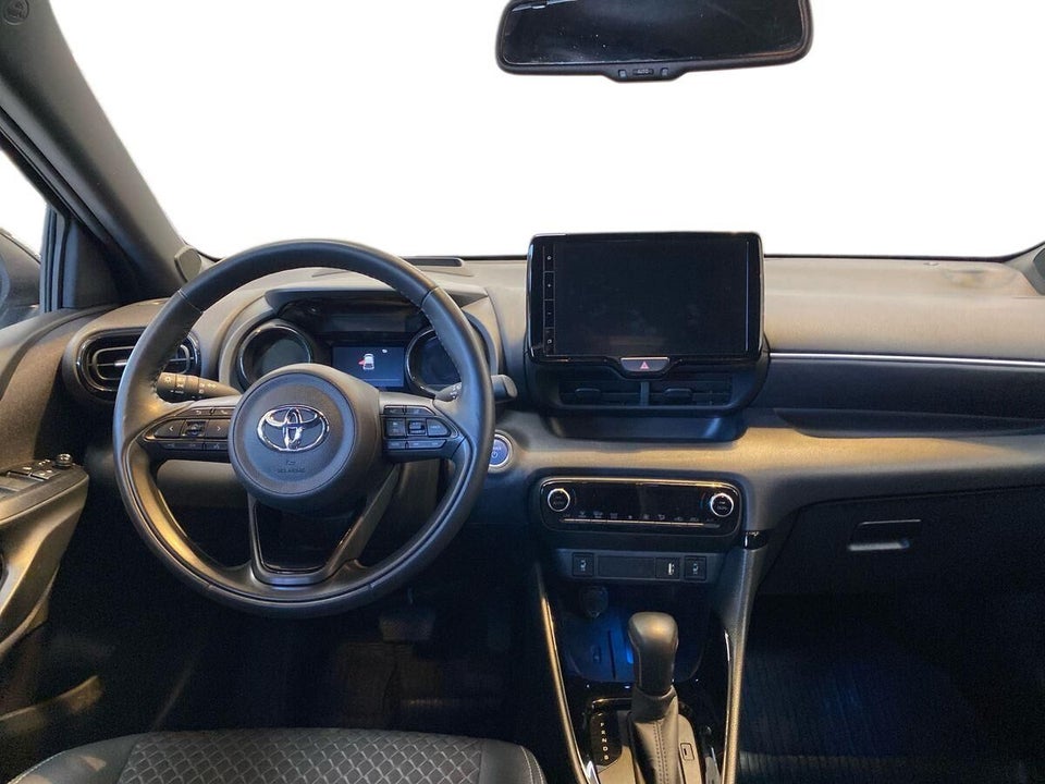 Toyota Yaris 1,5 Hybrid Style e-CVT 5d