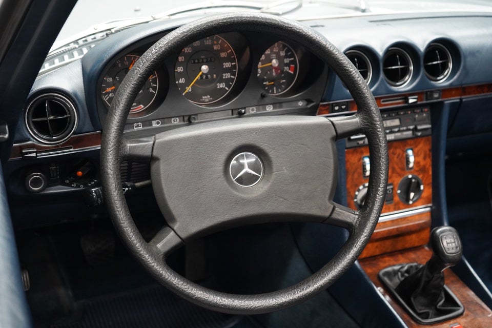 Mercedes 280 SL 2,8 2d