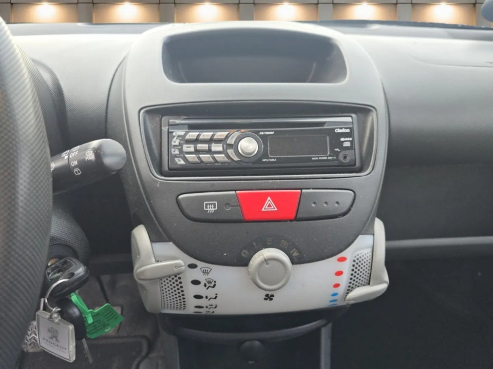 Peugeot 107 1,0 Active 5d