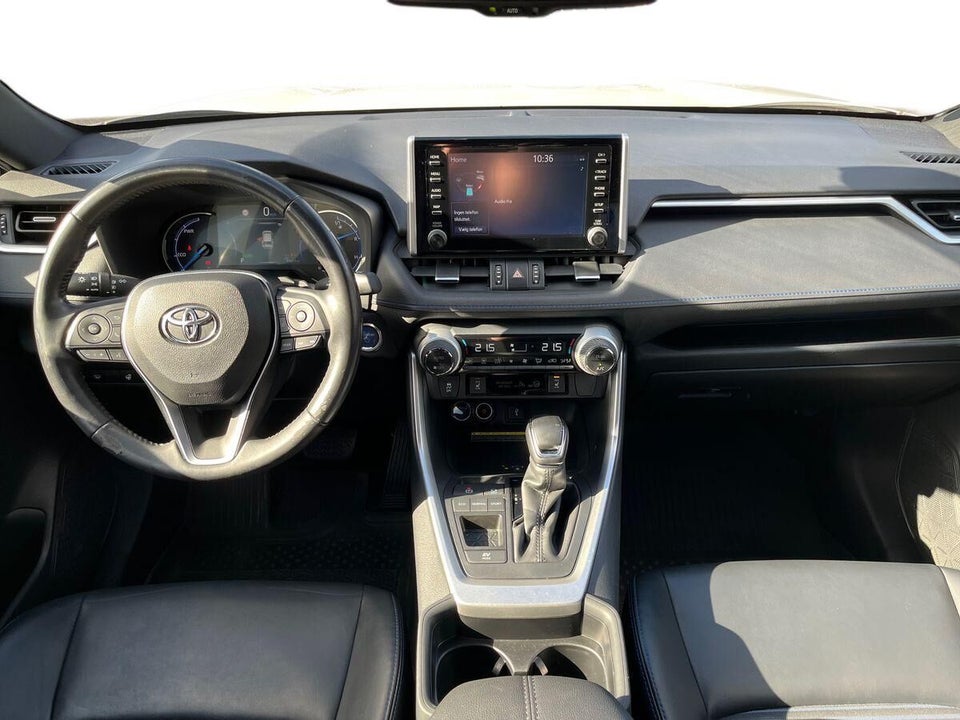 Toyota RAV4 2,5 Hybrid H3 Style MDS 5d