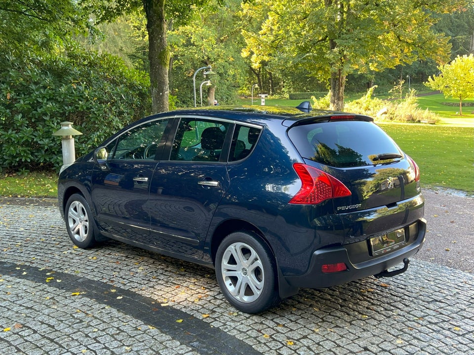 Peugeot 3008 1,6 HDi 110 Premium 5d