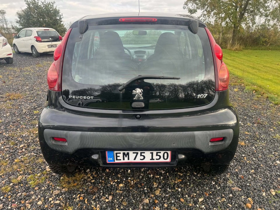 Peugeot 107 1,0 Active 5d