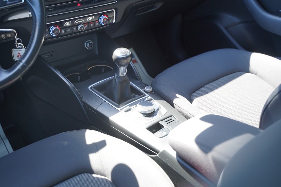Audi A3 1,0 TFSi 116 Sportback 5d