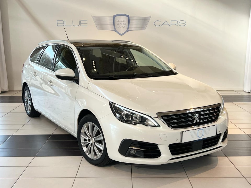 Peugeot 308 1,5 BlueHDi 130 Allure+ Sky SW 5d