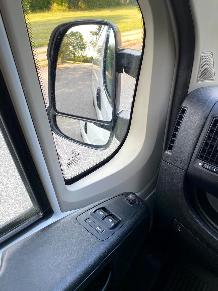 Peugeot Boxer 335 2,0 BlueHDi 130 L3H2