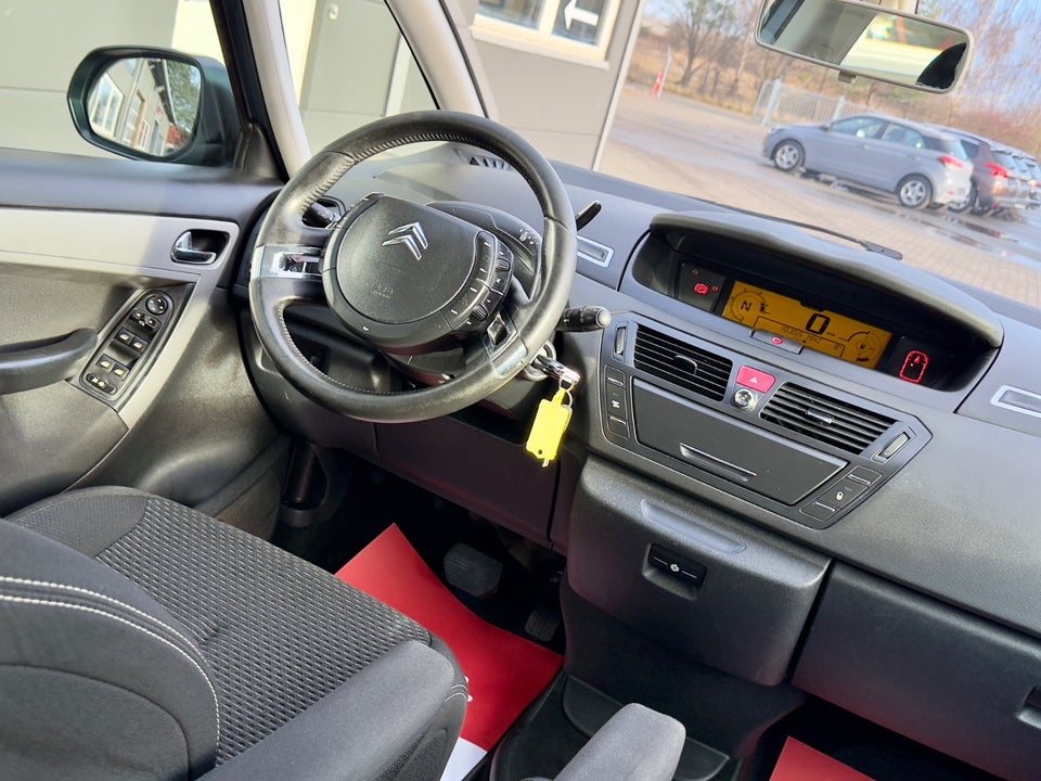 Citroën Grand C4 Picasso 2,0 HDi 136 Exclusive E6G 7prs 5d