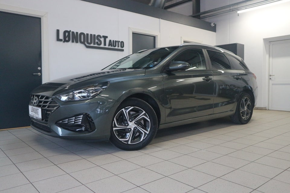 Hyundai i30 1,0 T-GDi Essential stc. DCT 5d