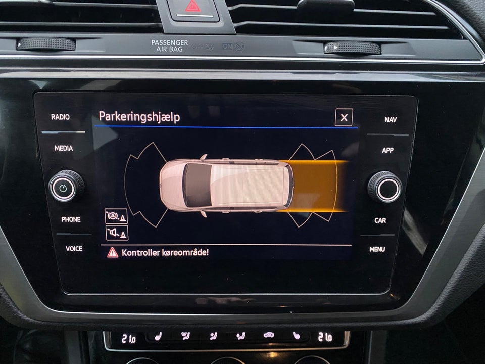 VW Touran 2,0 TDi 150 Comfortline DSG Van 5d