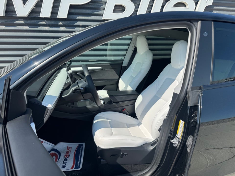 Tesla Model Y Performance AWD 5d