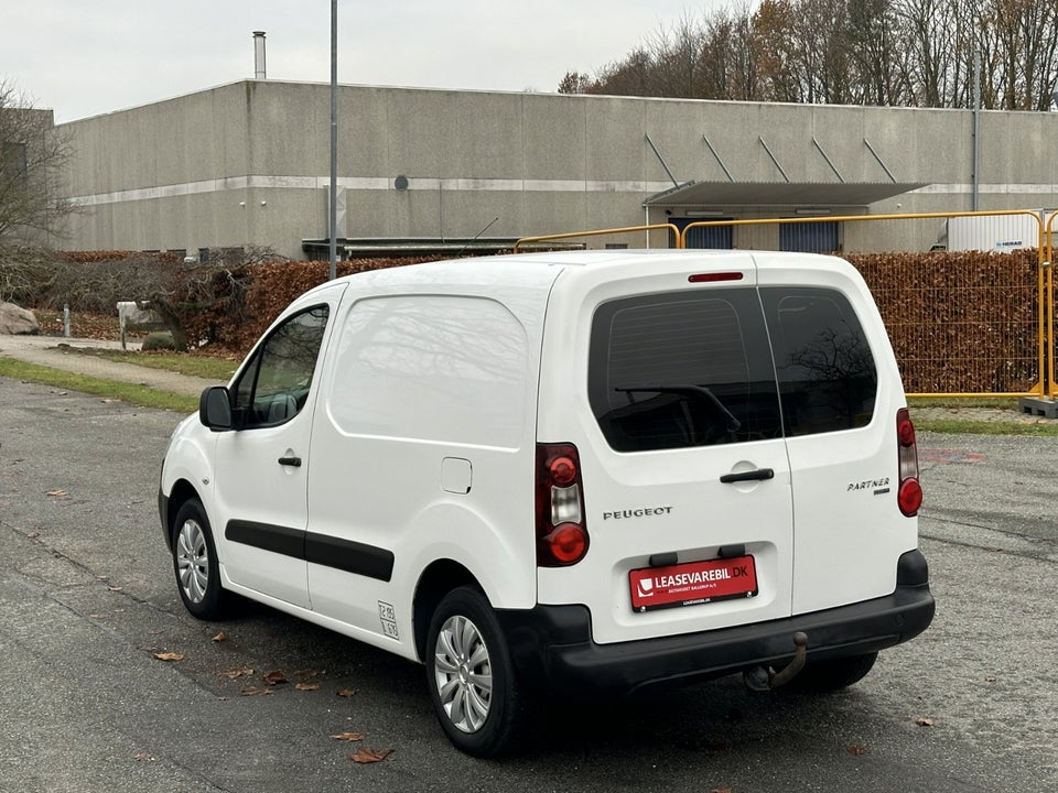 Peugeot Partner 1,6 BlueHDi 100 L1 Flex Van 5d