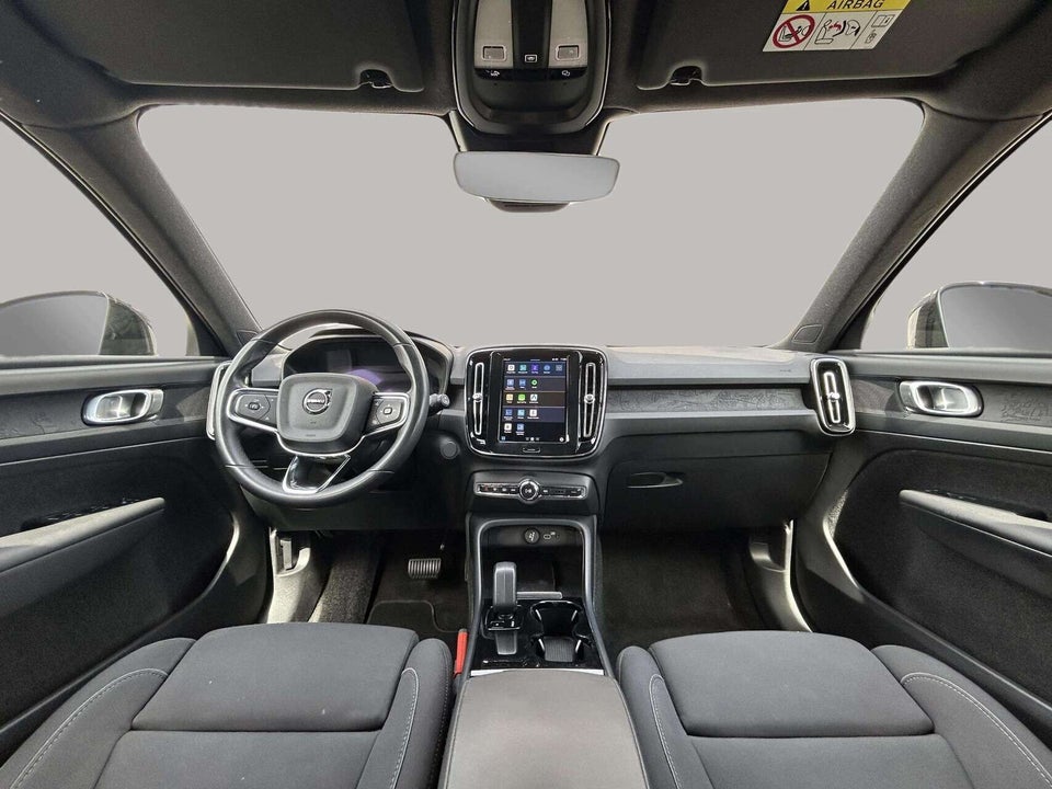 Volvo XC40 ReCharge Core 5d