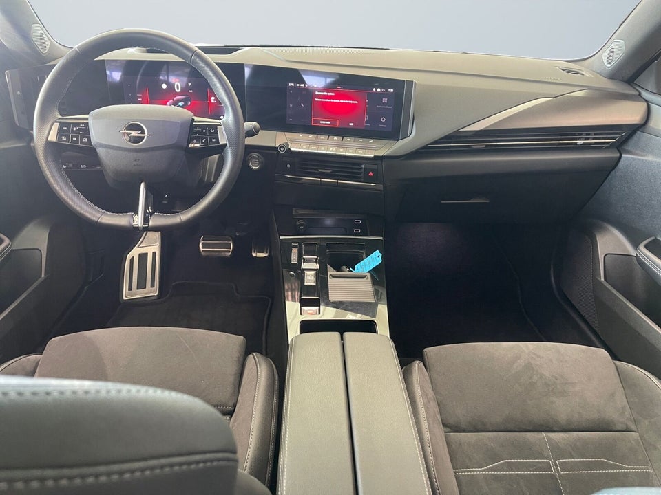 Opel Astra-e 54 GS Sports Tourer 5d