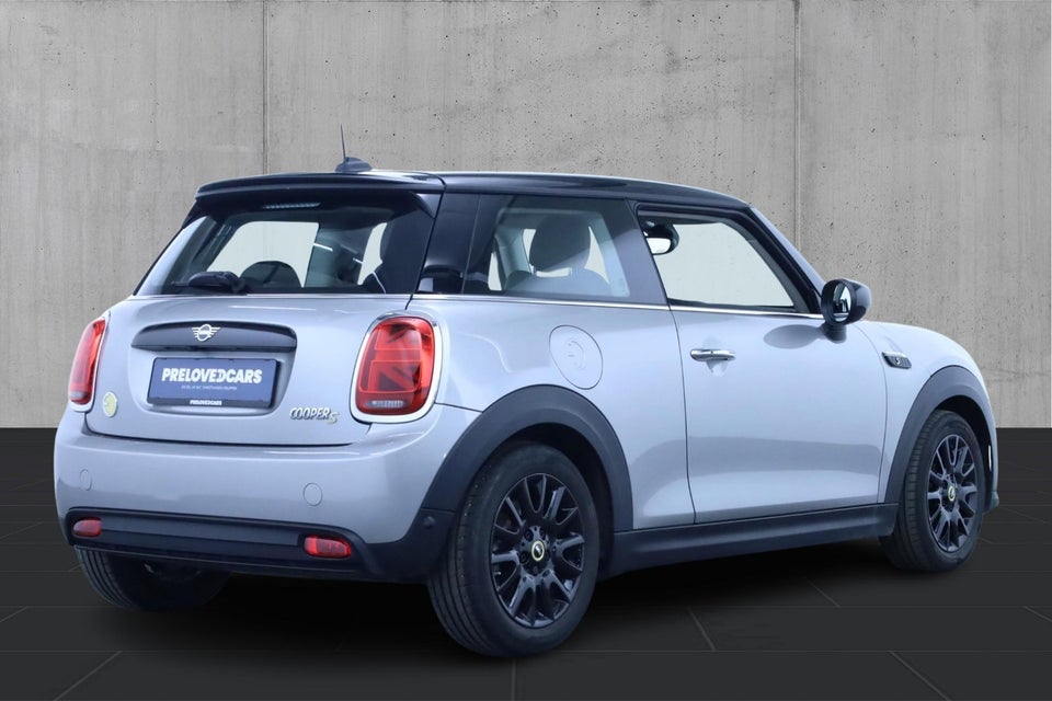 MINI Cooper SE Classic Trim 3d