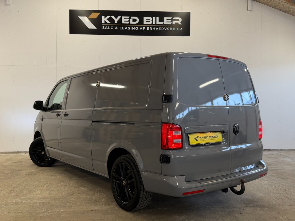 VW Transporter 2,0 TDi 150 Kassevogn DSG lang