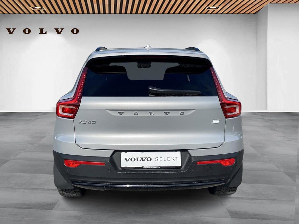 Volvo XC40 ReCharge Extended Range Core 5d