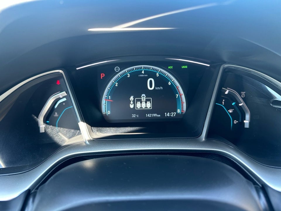 Honda Civic 1,5 VTEC Turbo Executive CVT 5d