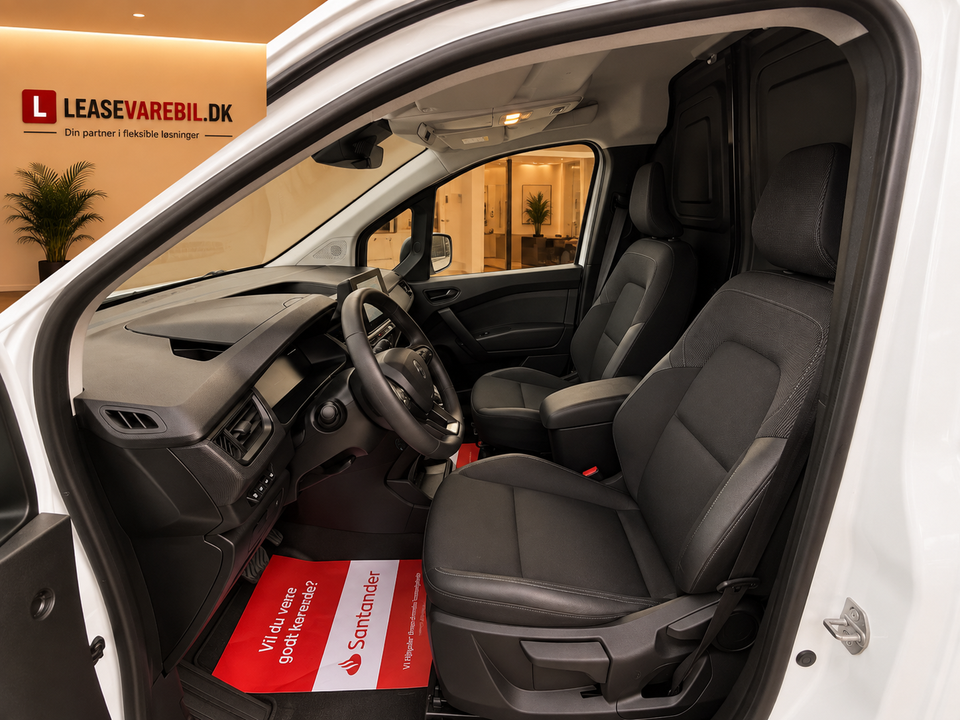 Renault Kangoo E-Tech L2 Van