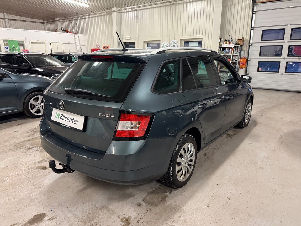 Skoda Fabia 1,2 TSi 110 Style Combi 5d
