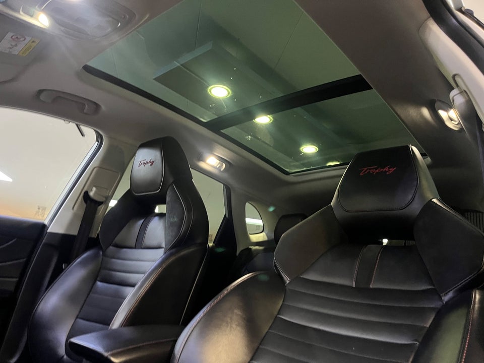 MG EHS 1,5 PHEV Luxury 5d