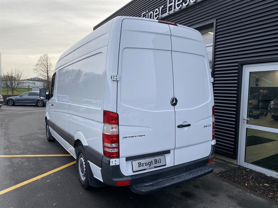 Mercedes Sprinter 316 2,2 CDi R2 Kassevogn 6d