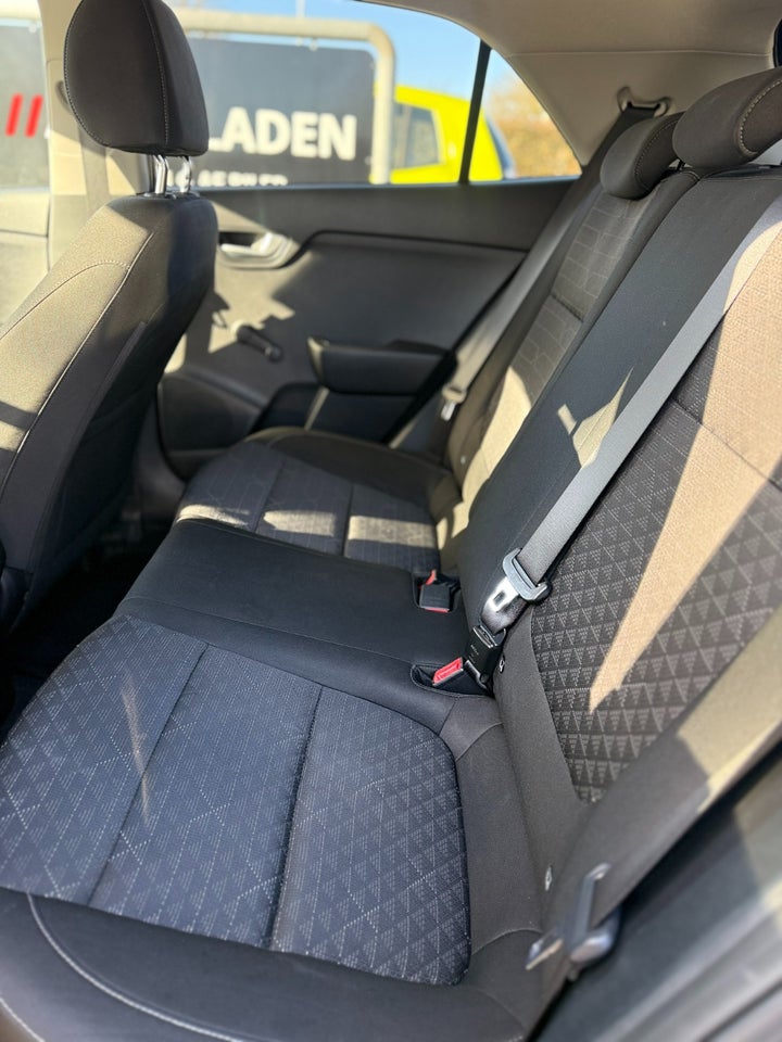 Kia Rio 1,0 T-GDi Attraction 5d