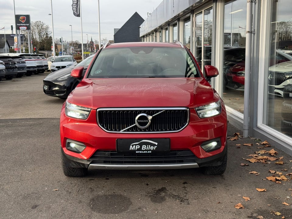 Volvo XC40 2,0 D4 190 Momentum aut. AWD 5d