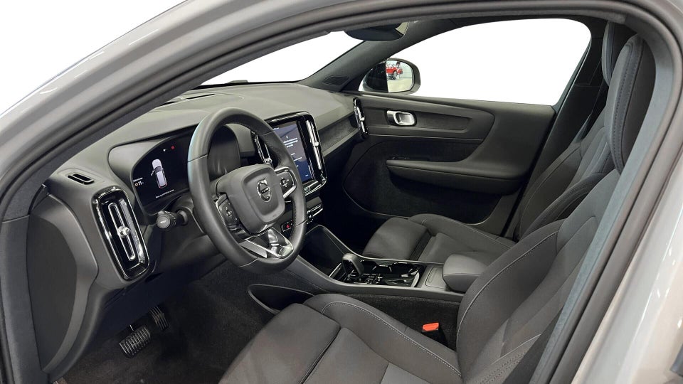 Volvo XC40 P6 ReCharge Core 5d