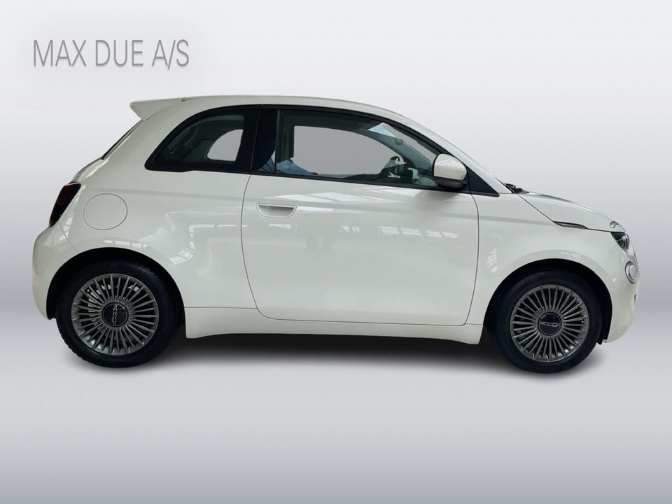 Fiat 500e 42 Icon 3d