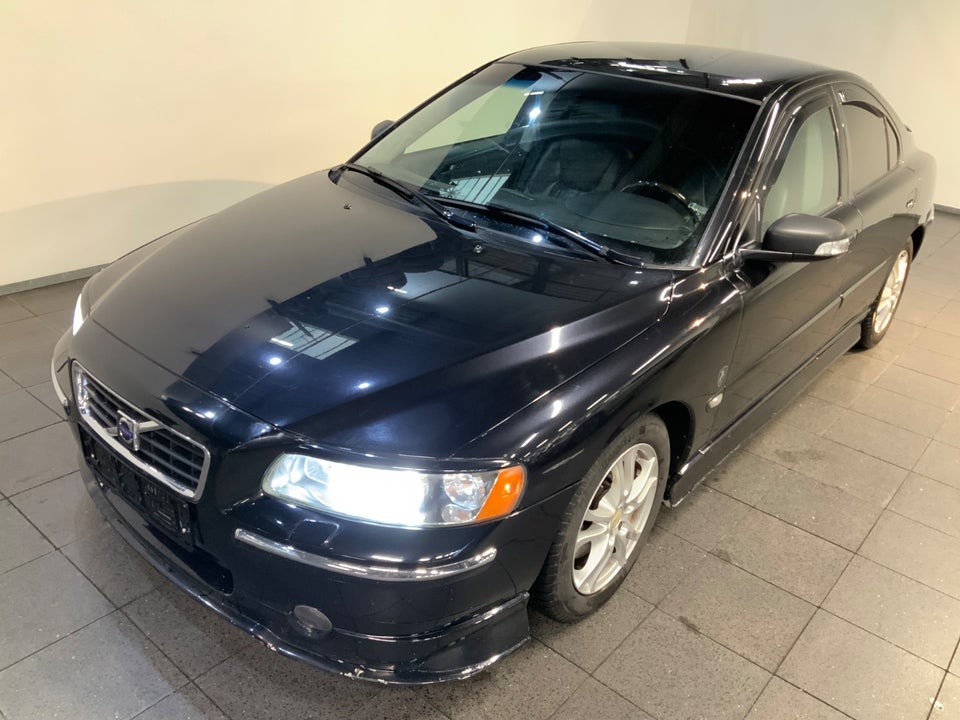 Volvo S60 2,4 170 4d