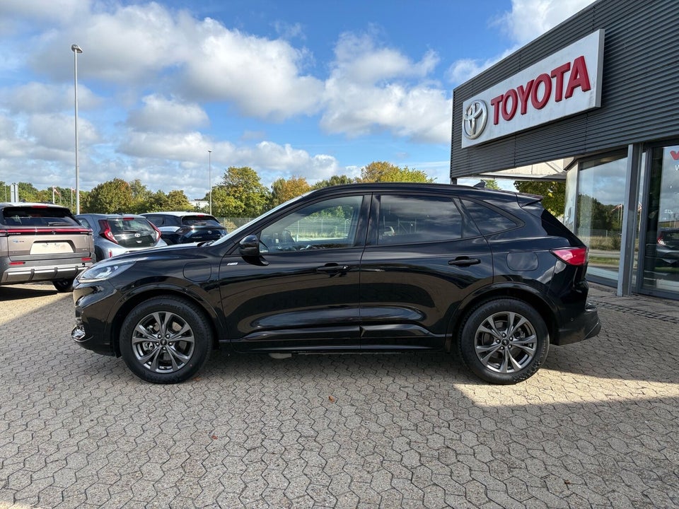 Ford Kuga 2,5 PHEV ST-Line X CVT 5d