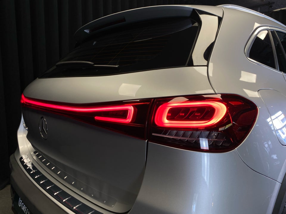 Mercedes EQA250 Progressive 5d