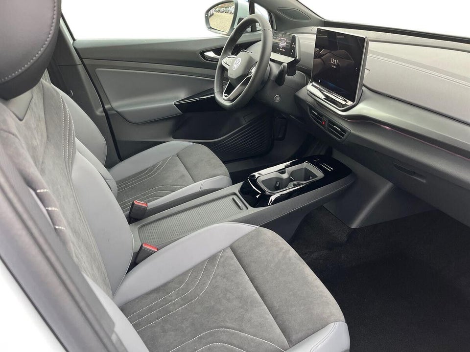 VW ID.4 77 Style Van 5d