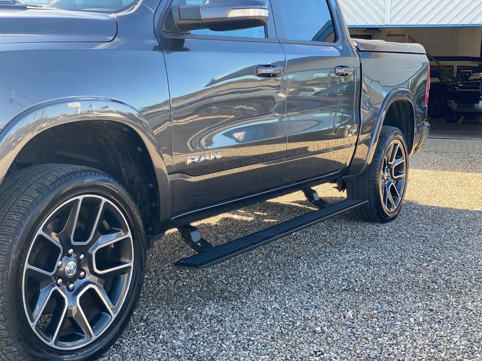Dodge RAM 1500 5,7 V8 Laramie Crew Cab aut. 4x4 4d