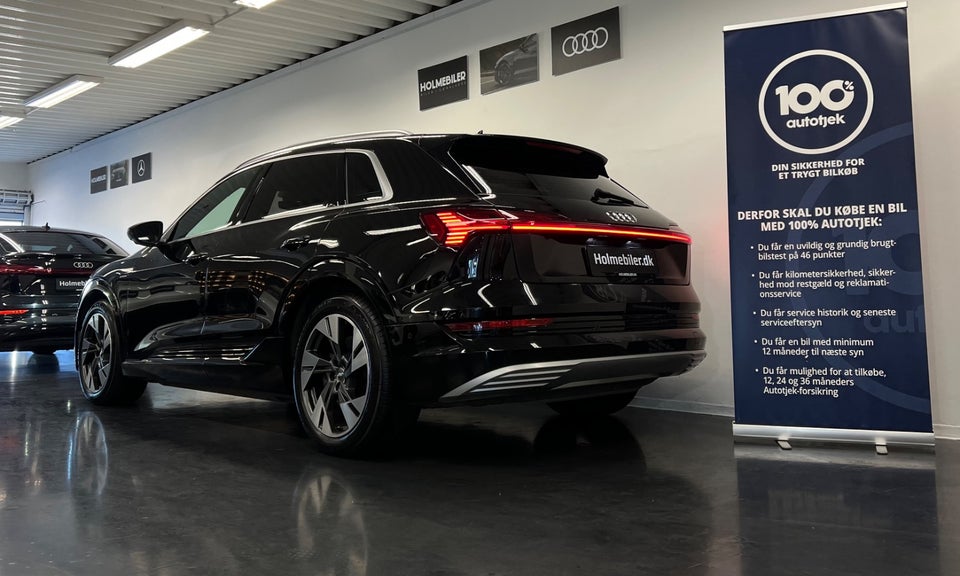 Audi e-tron 55 S-line quattro 5d