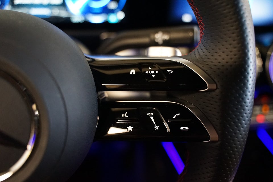 Mercedes EQB250+ AMG Line 5d