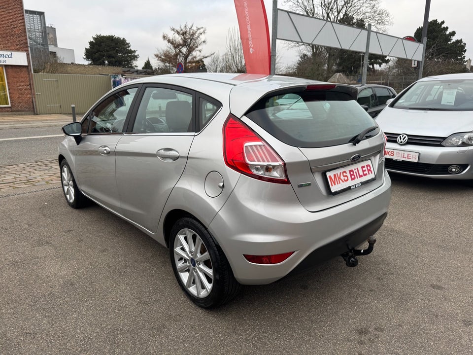 Ford Fiesta 1,0 EcoBoost Titanium 5d