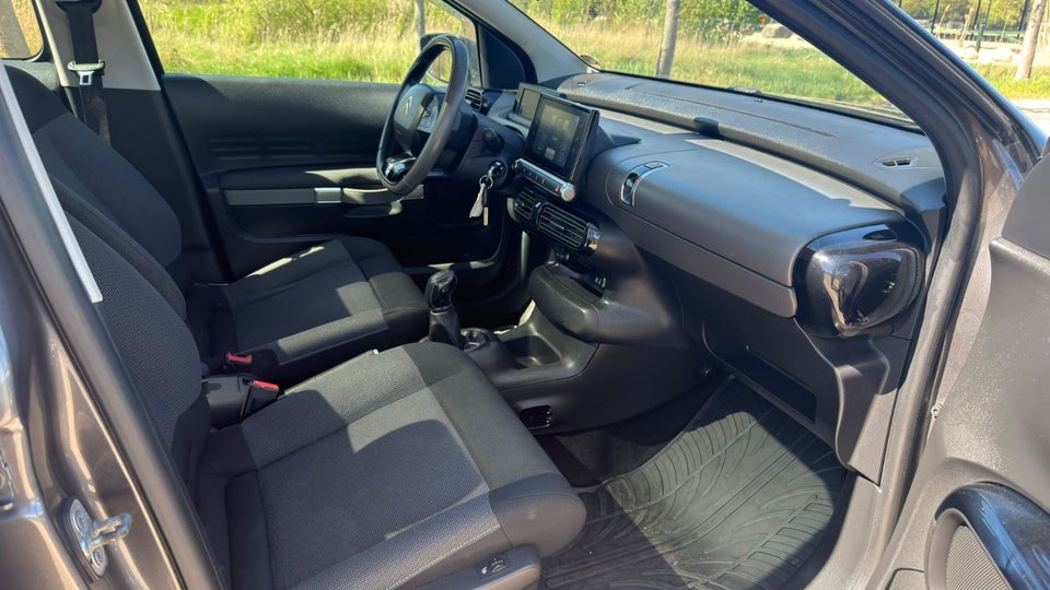 Citroën C4 Cactus 1,6 BlueHDi 100 Cool 5d