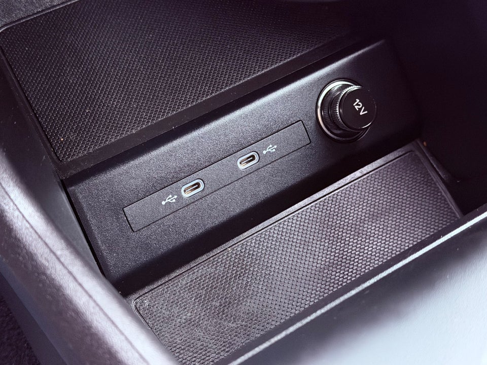 Audi Q4 e-tron 40 Advanced 5d