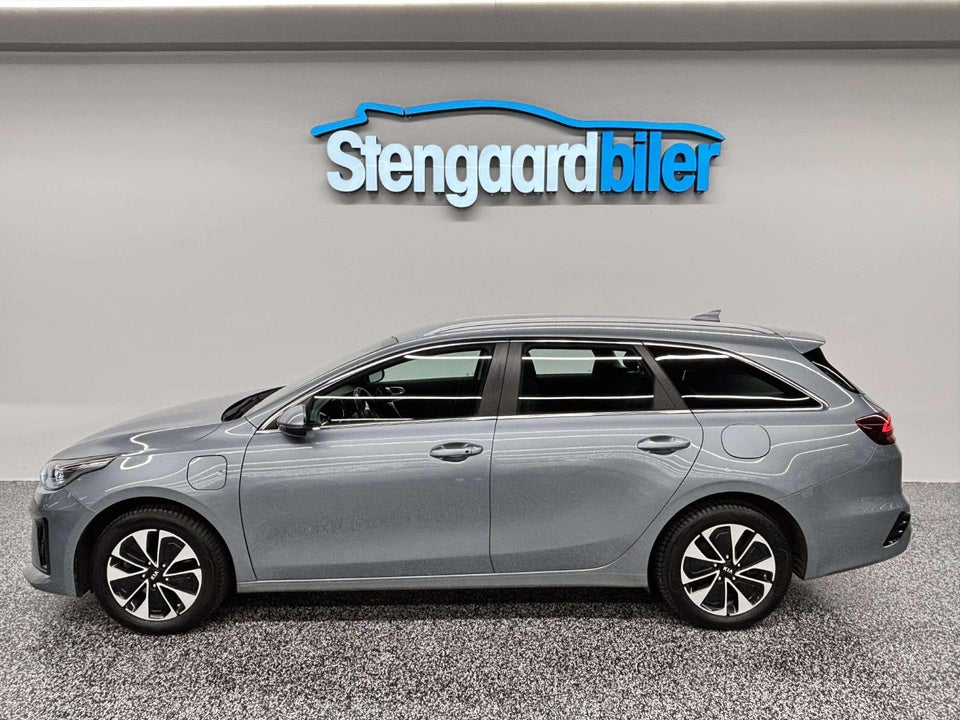 Kia Ceed 1,6 PHEV Prestige SW DCT 5d