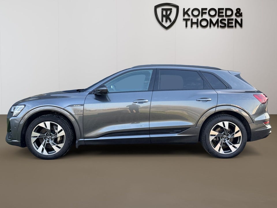 Audi e-tron 55 S-line quattro 5d