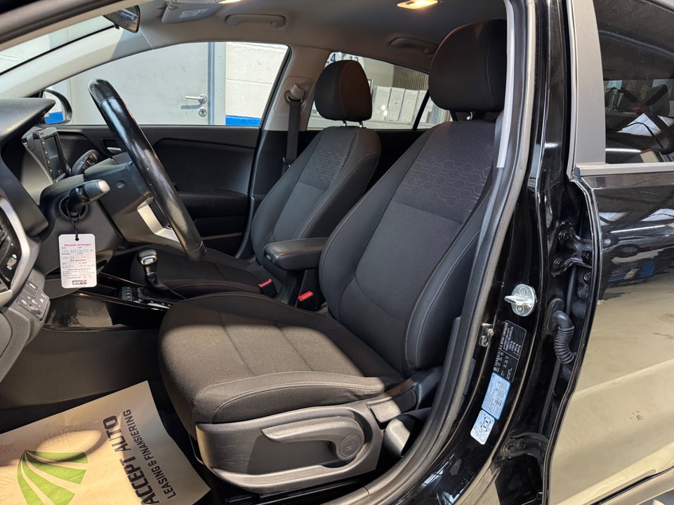 Kia Rio 1,0 T-GDi Collection DCT 5d