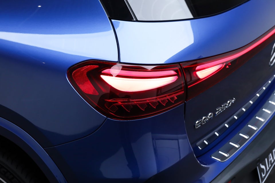 Mercedes EQA250+ AMG Premium 5d