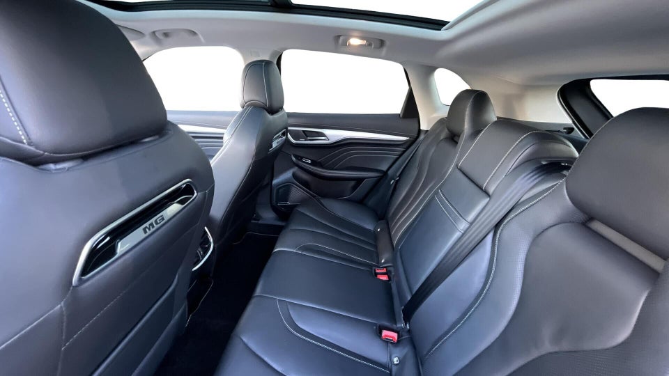 MG Marvel R Performance 5d