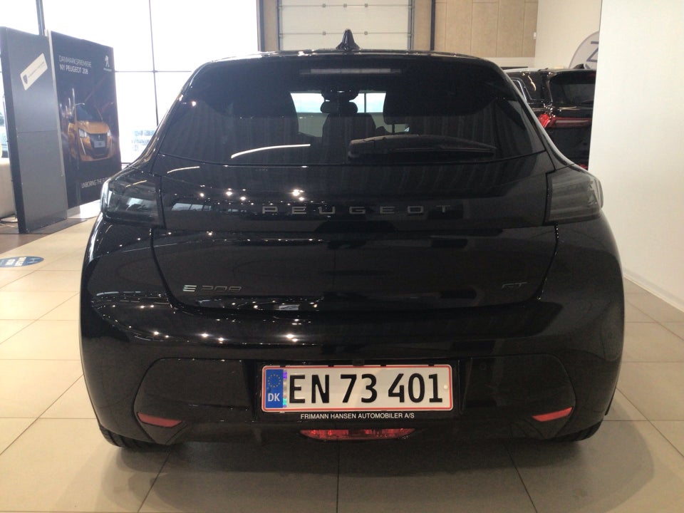 Peugeot e-208 54 GT Pack 5d