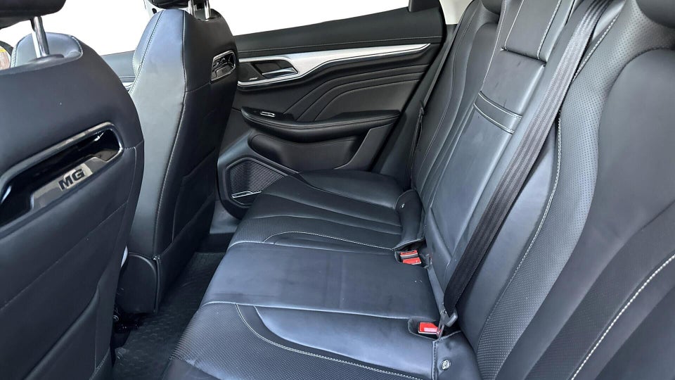 MG Marvel R Performance 5d