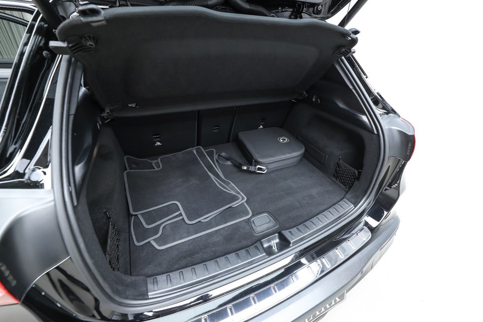 Mercedes EQA350 AMG Line Premium 4Matic 5d